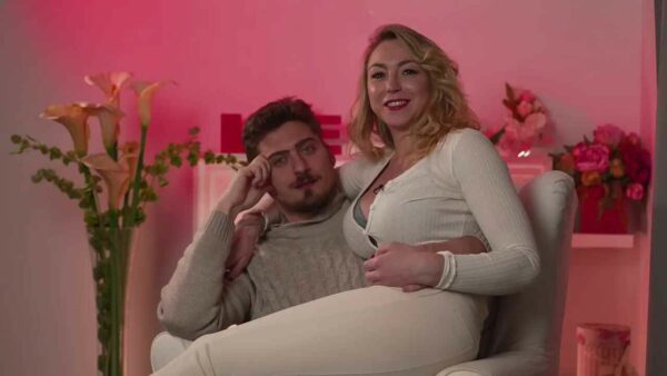 jacquieetmicheltv – Rose and Elisa impale themselves on several cocks in very hard sex!